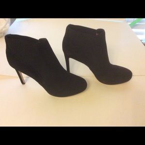 New Via Spiga Black Suede Ankle Bootie Bjourx